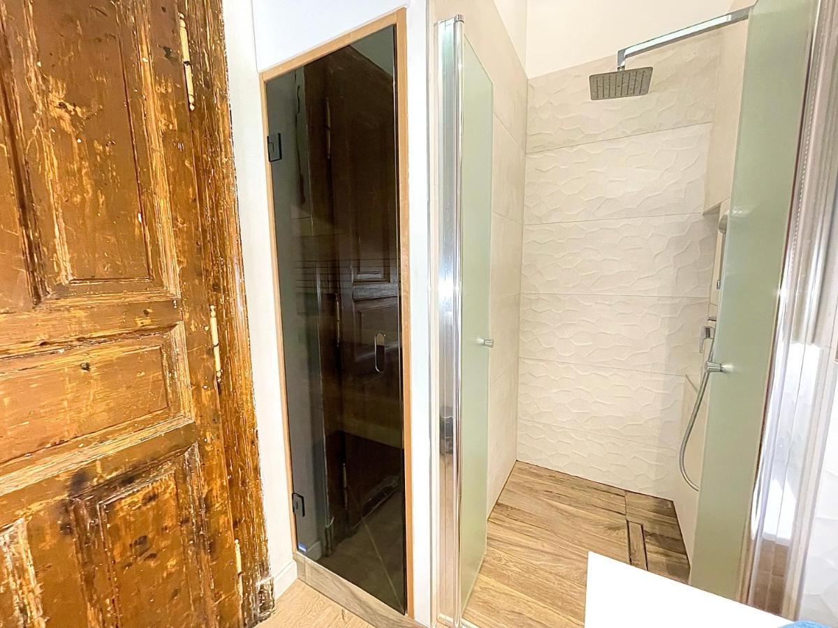 Dream Romance Residency - Finnish Sauna Budapeste Exterior foto