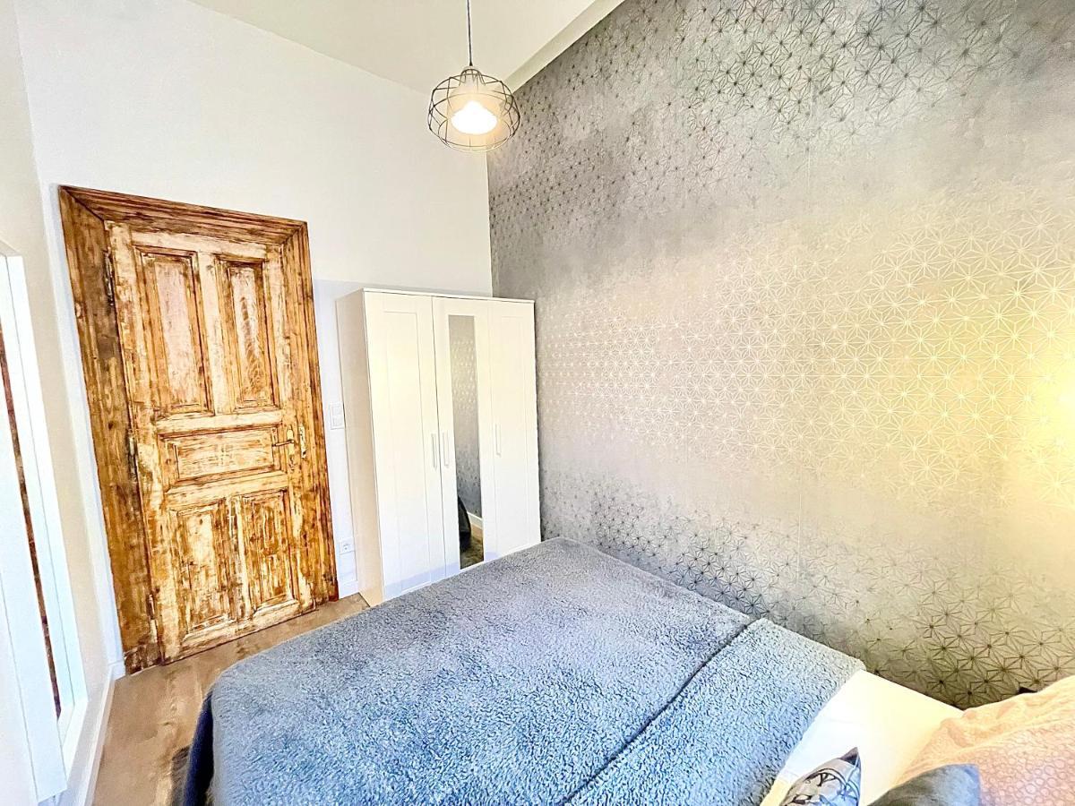Dream Romance Residency - Finnish Sauna Budapeste Exterior foto